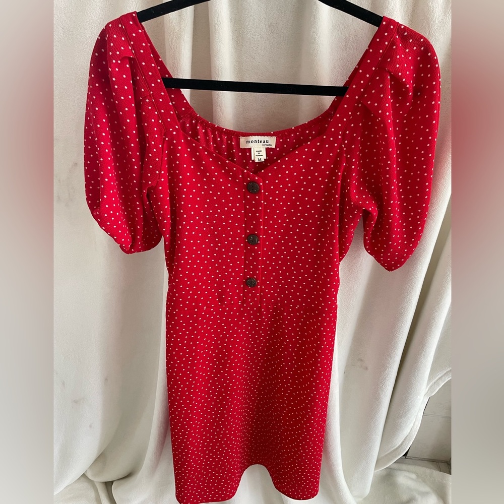 Size medium dress! Perfect for summer 💕